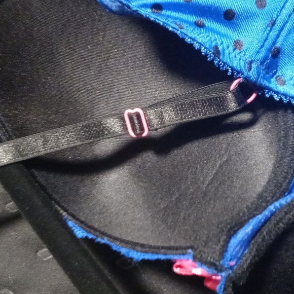 Cropped bra - Picture 4 of 5